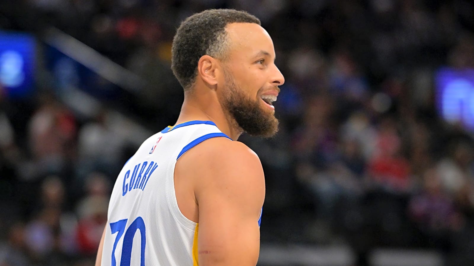 Stephen Curry injury update: Former MVP heads to locker room in first quarter of NBA Play-In Game