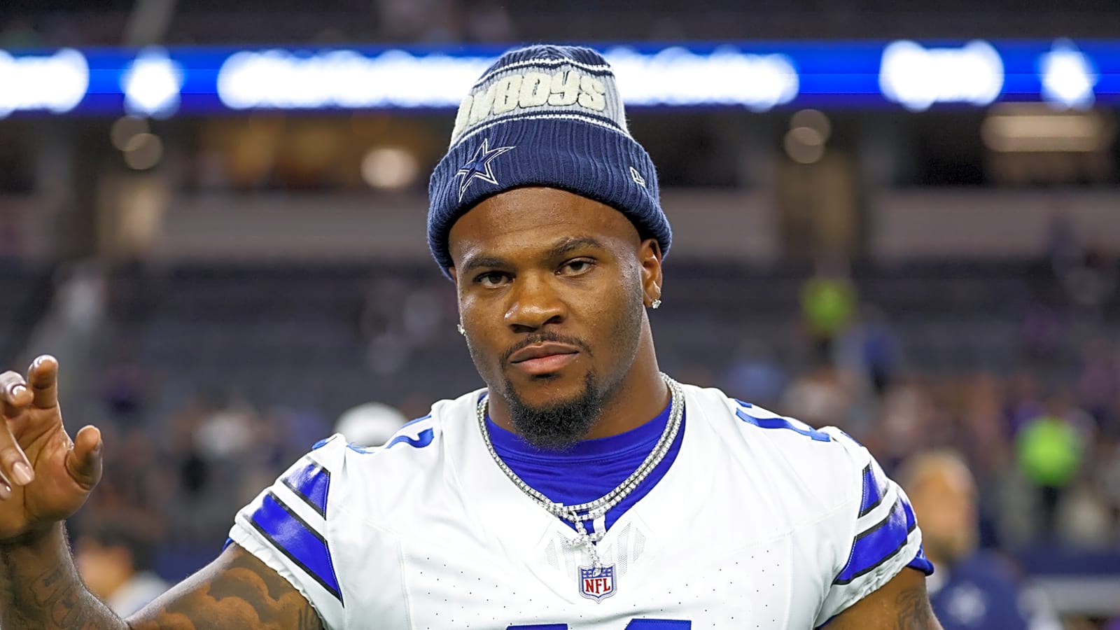 Why Cowboys legend thinks Micah Parsons shouldn't 'stress' amid contract standoff