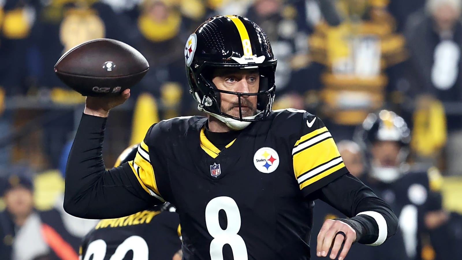 Aaron Rodgers is reportedly leaning one way about Steelers future