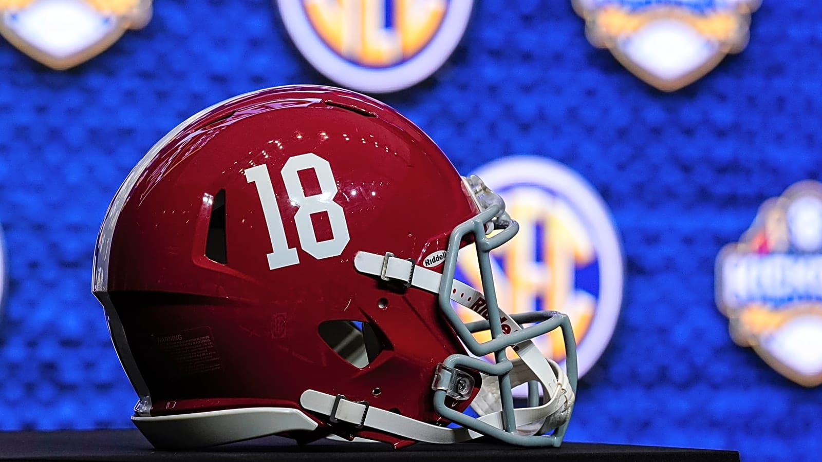 Alabama 2026 DL target announces commitment date