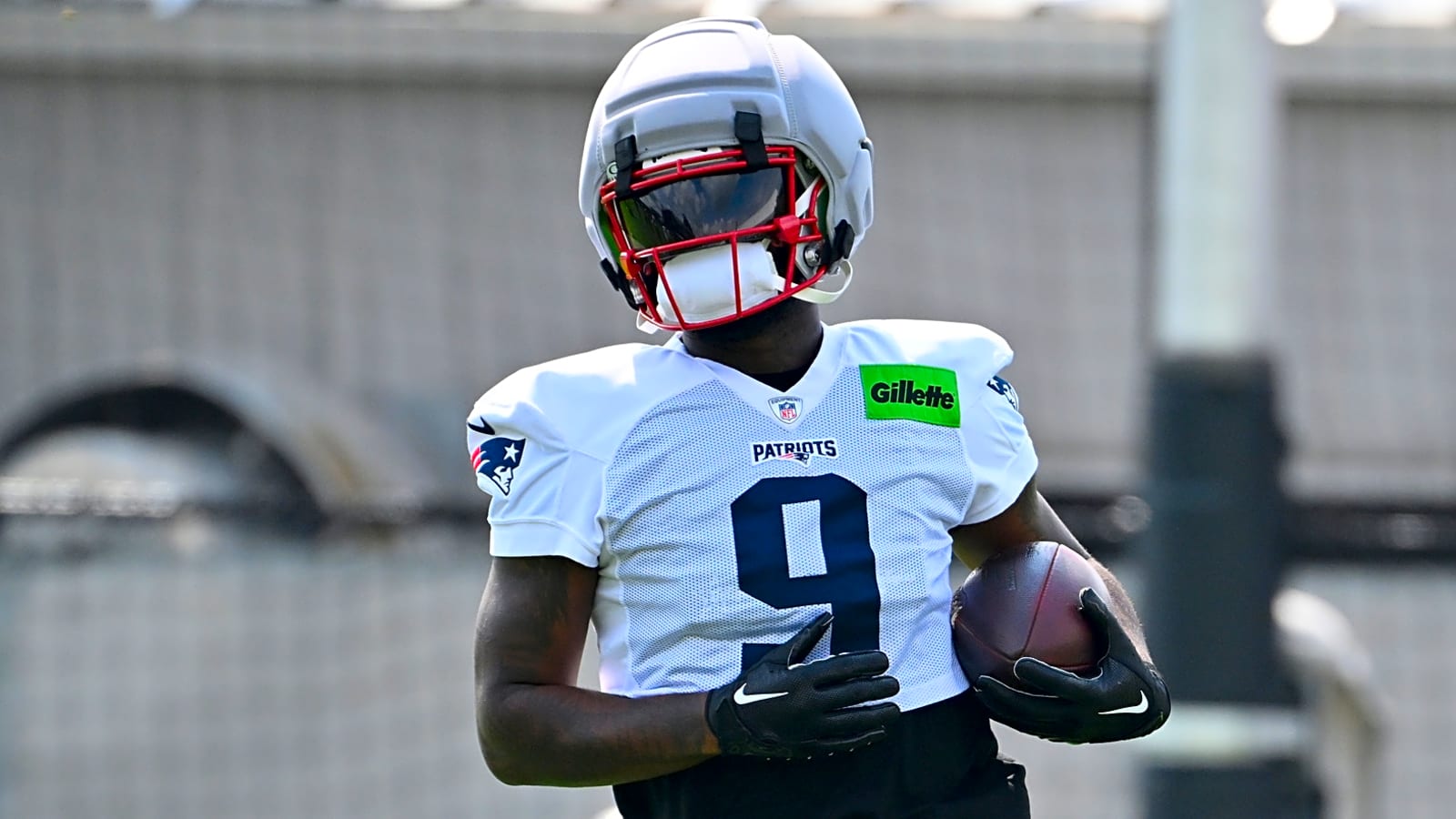 There might finally be a trade partner for Patriots' Kayshon Boutte