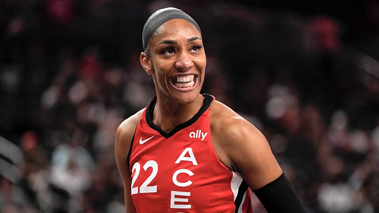 WNBA MVP race has two historic candidates but one clear choice 