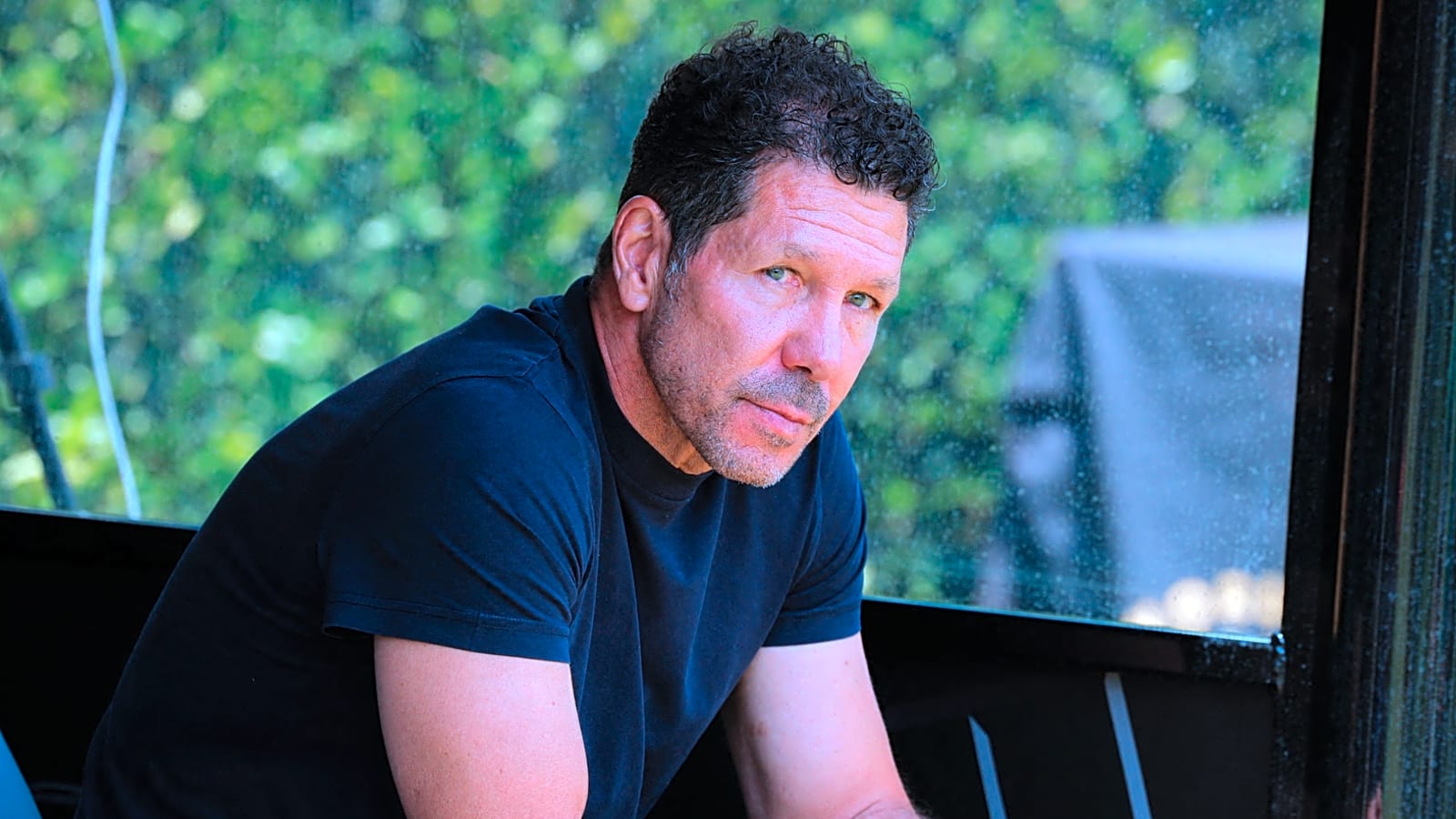 Manchester United legend namedrops the manager he would like to see at Old Trafford