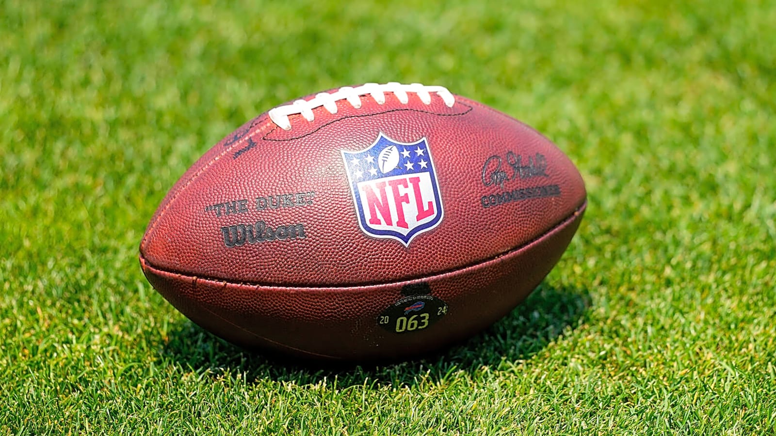 ESPN analyst says it is 'silly' that this player is not on the top NFL QBs list
