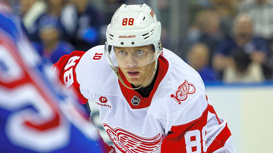 Red Wings' Patrick Kane becomes scapegoat in loss to Wild