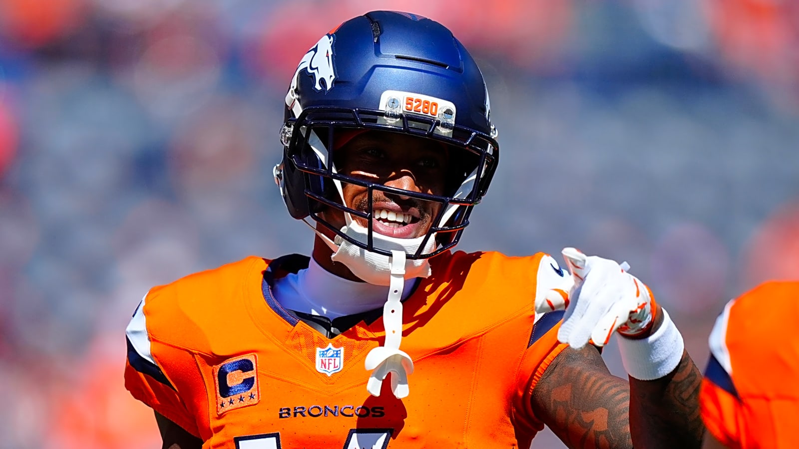 Broncos' Sutton explains why Waddle's Week 2 breakout is 'tip of iceberg'