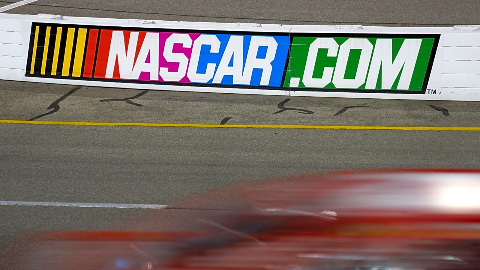 NASCAR makes decision on changes to caution procedures