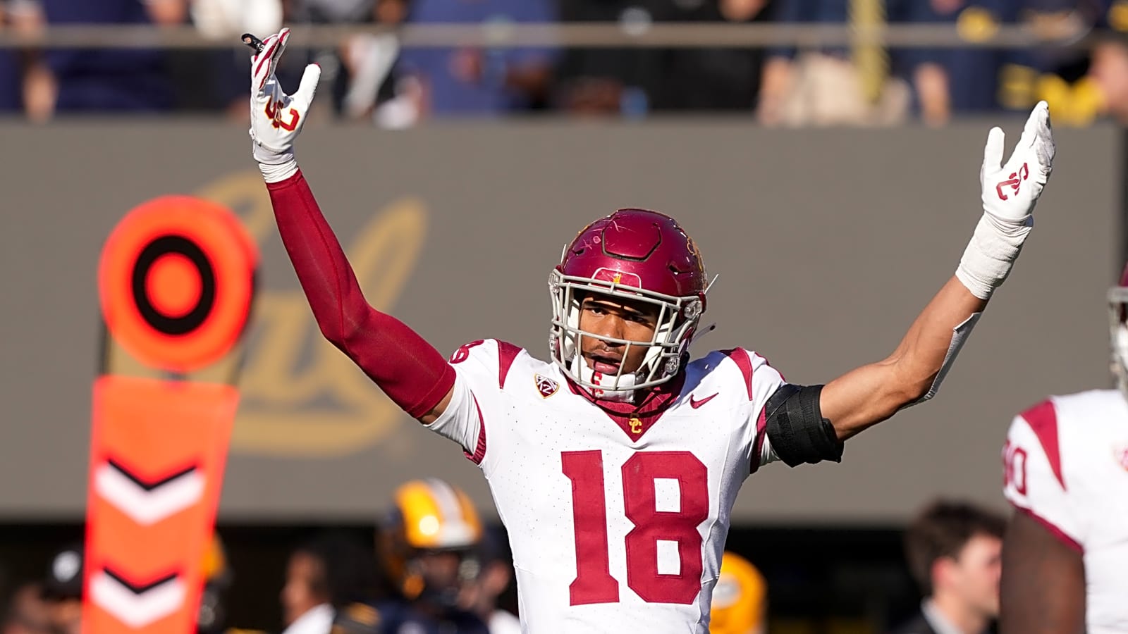 NFL fans should keep an eye on this USC linebacker