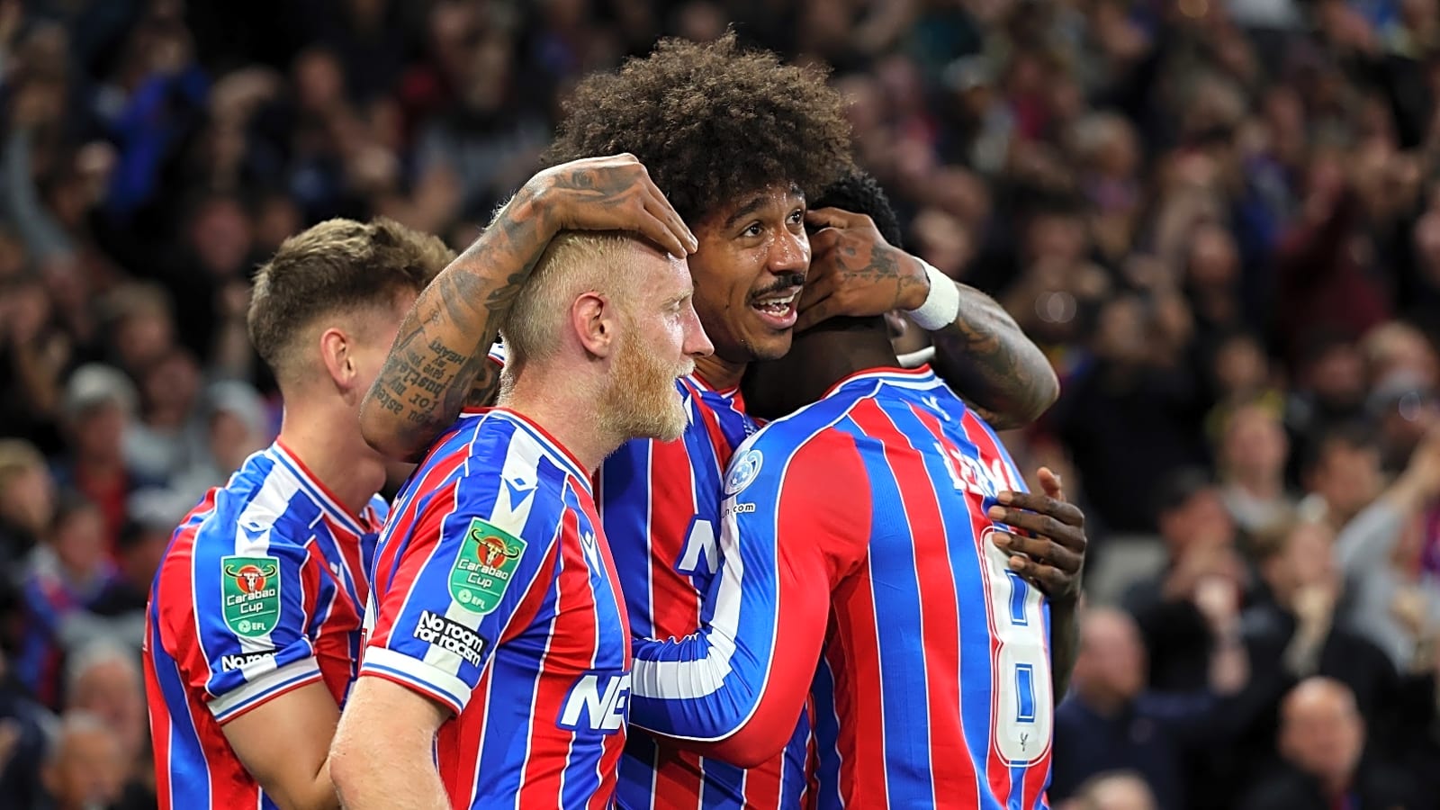 Crystal Palace pushing to agree deal with 6ft 3in beast