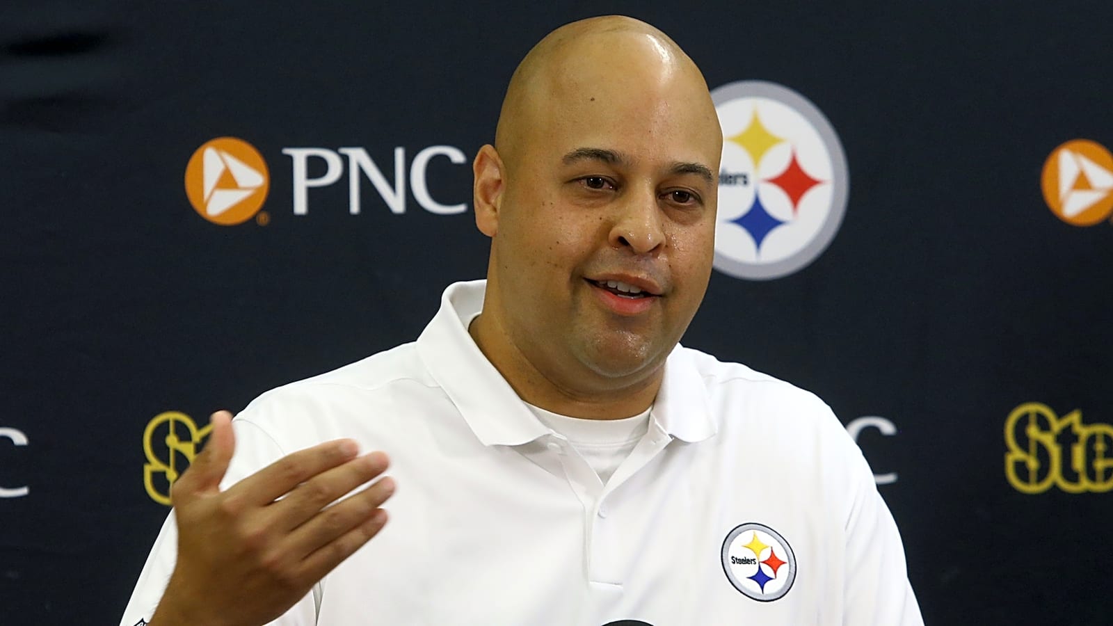 Steelers should start considering QB options in 2026 draft