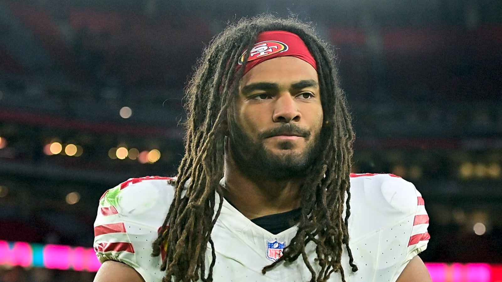 49ers, Fred Warner agree to record-breaking extension