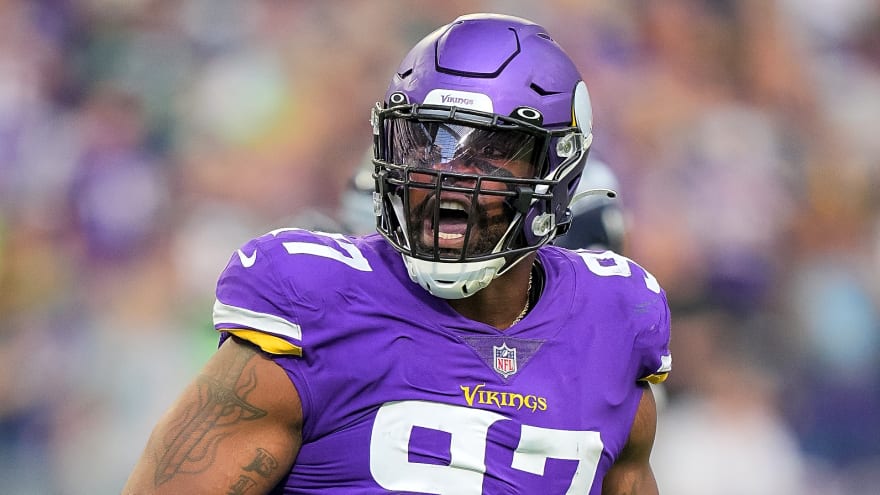 Former Vikings star Everson Griffen arrested after being tased on I-394 in Minneapolis
