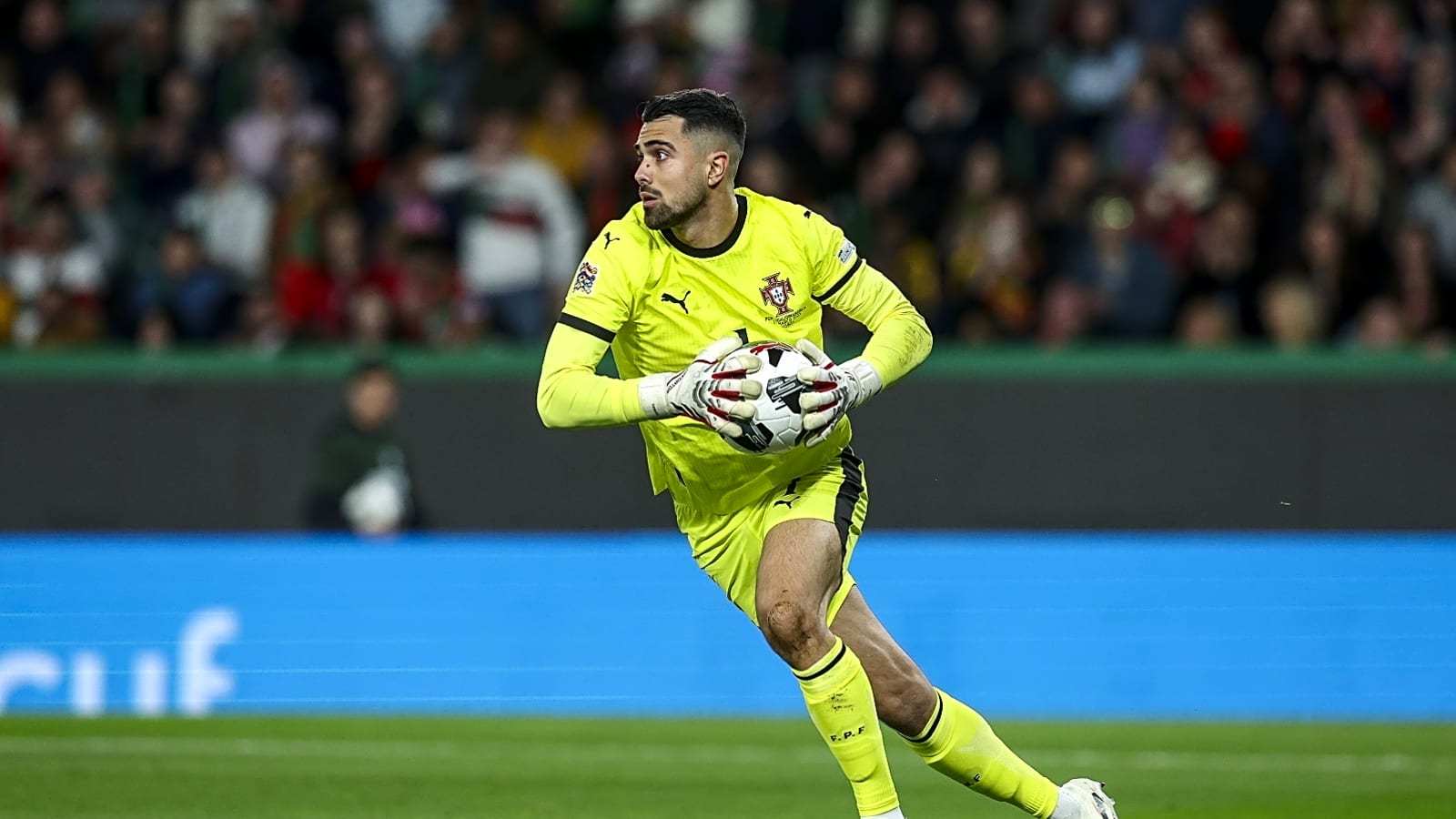 Guardiola 1-0 Amorim: Man United target on the verge of accepting Man City move