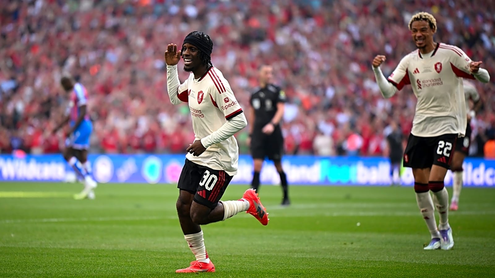 ‘Every day’ – Why Jeremie Frimpong has already left two of his Liverpool teammates awestruck