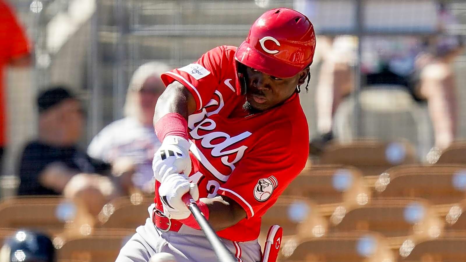 Reds To Promote Héctor Rodríguez
