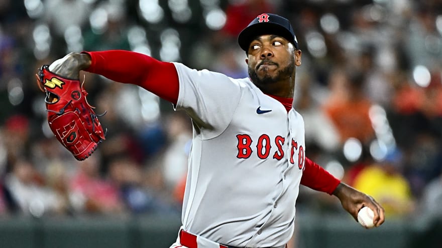 Red Sox reportedly make big decision about 2026 roster