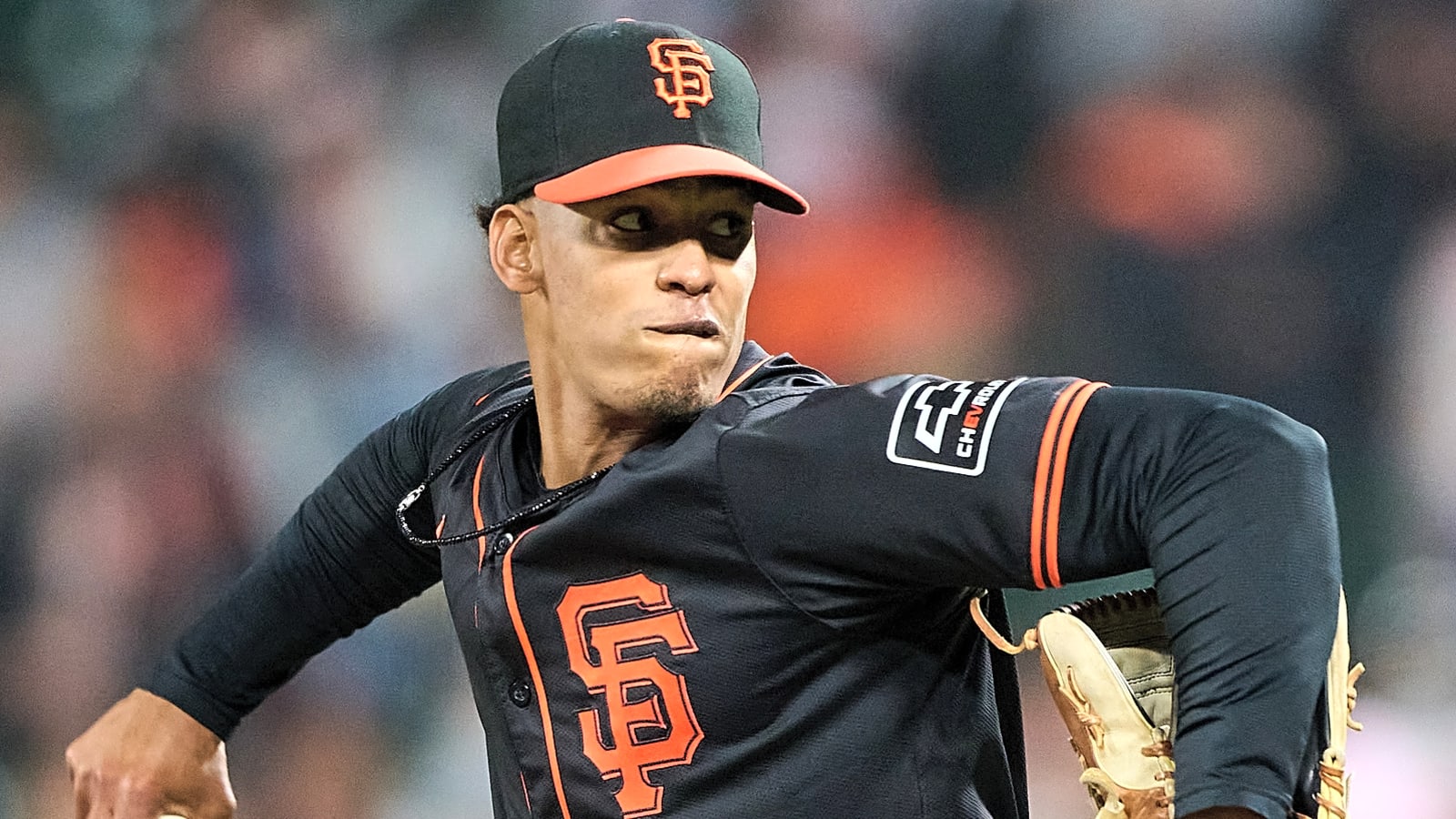 Giants reliever to undergo Tommy John Surgery