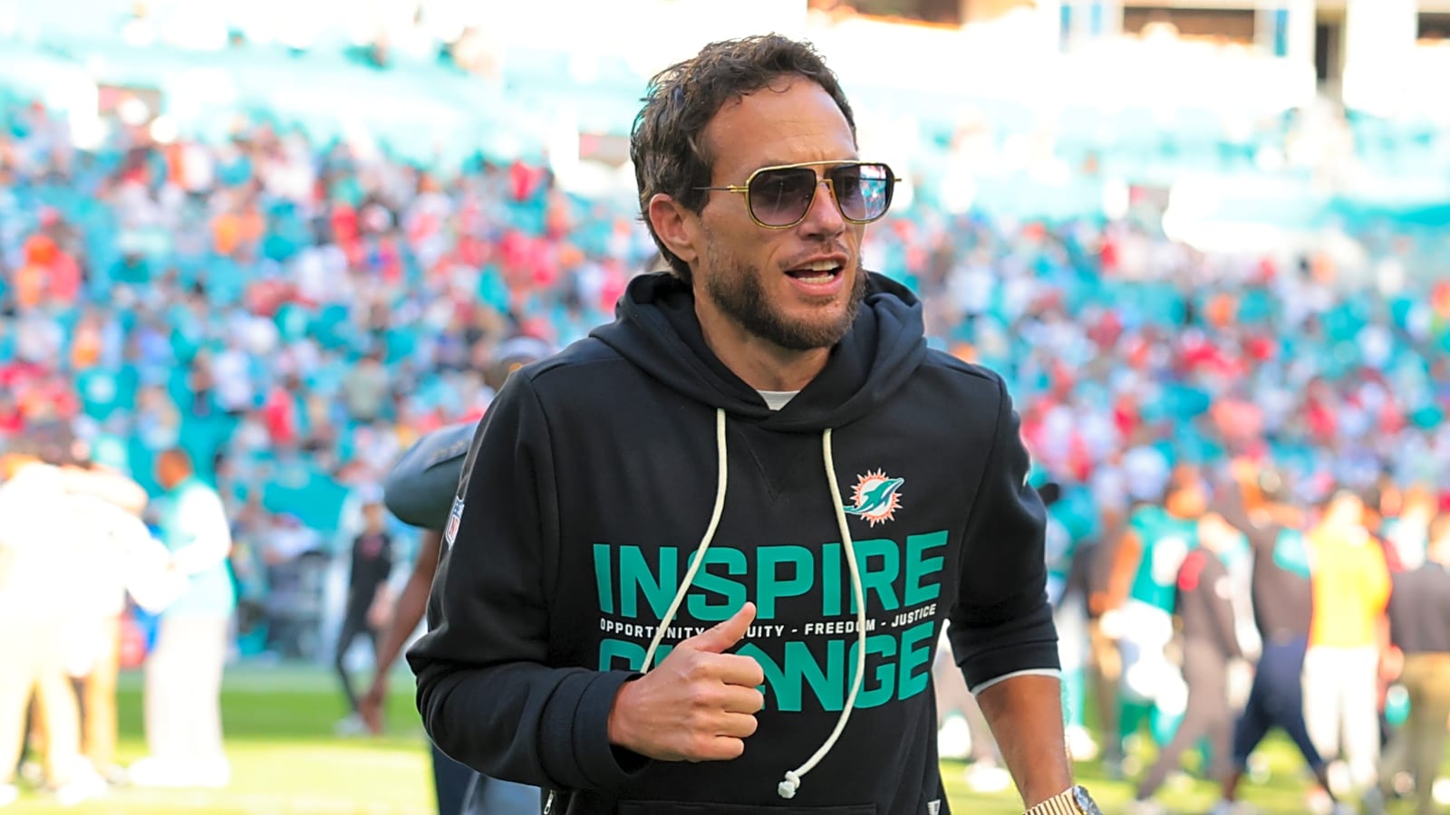 Mike McDaniel Withdraws From Browns’ Head-Coaching Search