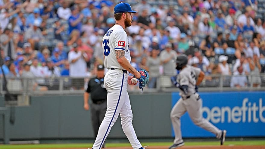 Royals DFA pitcher after disastrous start vs. Yankees