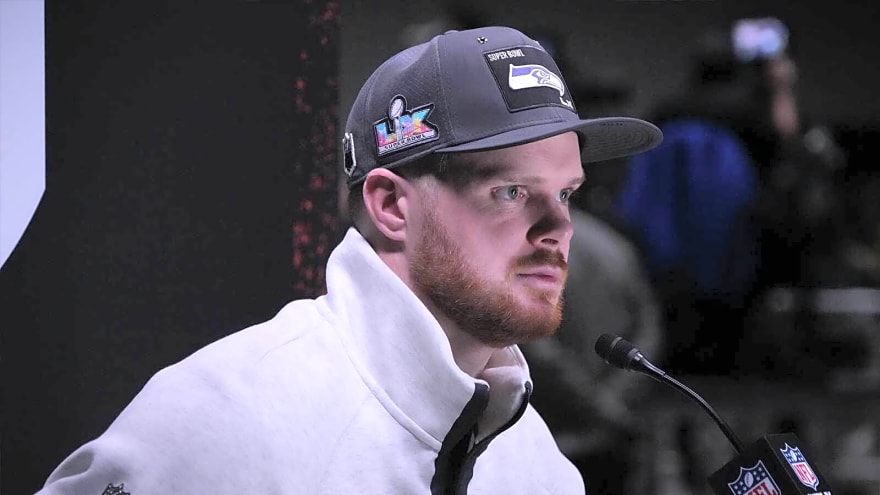 Seahawks’ Sam Darnold given foam ham hat before Super Bowl: ‘Ham for Sam’