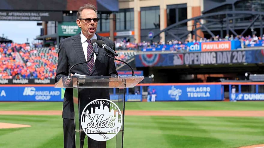Legendary Mets broadcaster Howie Rose announces retirement in 2-minute video