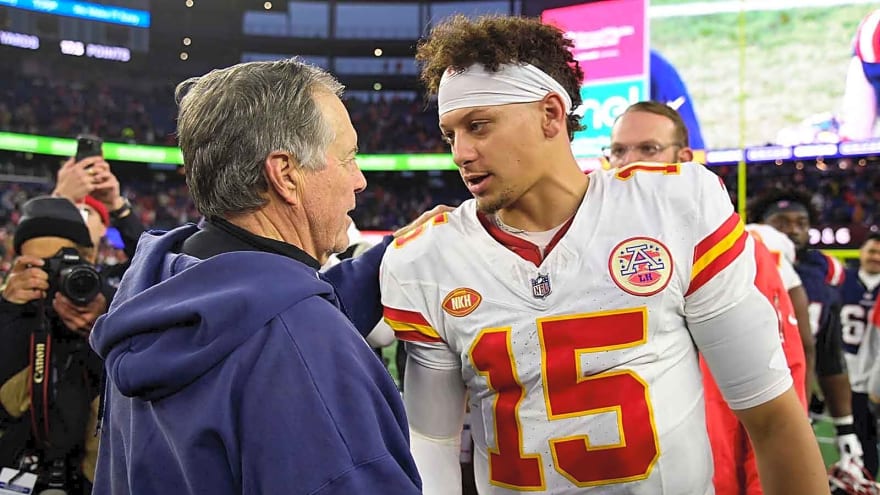 Bill Belichick’s Hall of Fame snub gets ‘insane’ reaction from Patrick Mahomes