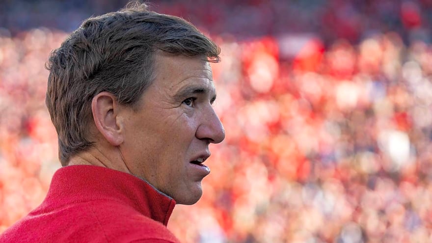 Eli Manning hits Giants’ Jaxson Dart with Josh Allen comparison