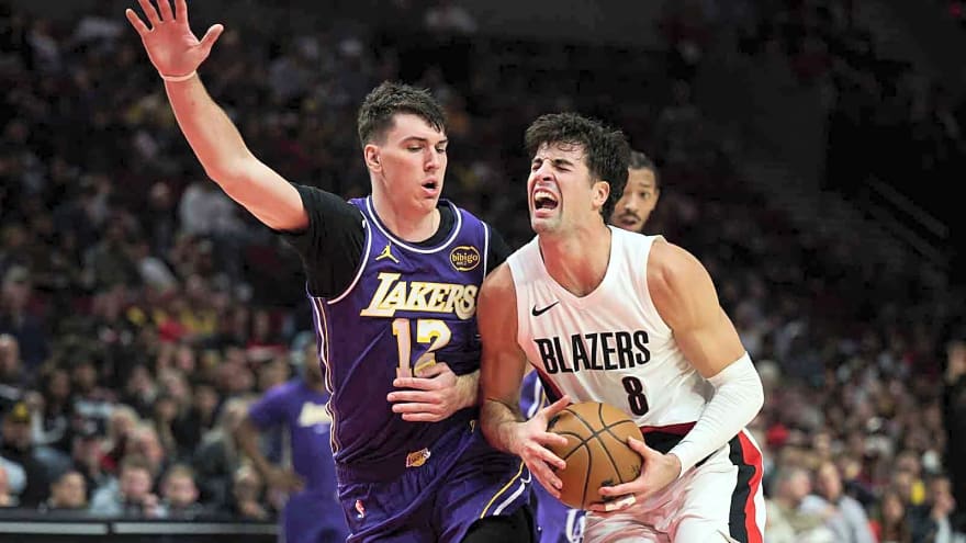 How Jake LaRavia brings the ‘juice’ to the Lakers’ defense