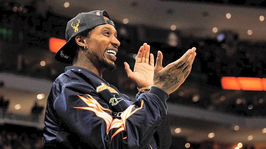 Ex-Bucks star hints at rejoining team with intriguing post