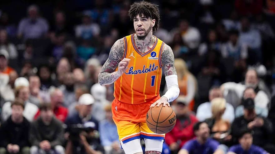 Hornets’ LaMelo Ball shares brief reaction to car accident during All-Star break