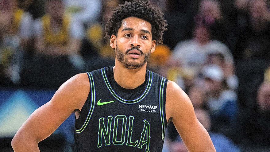 Young fan asks Pelicans’ Jordan Poole crazy Draymond Green question