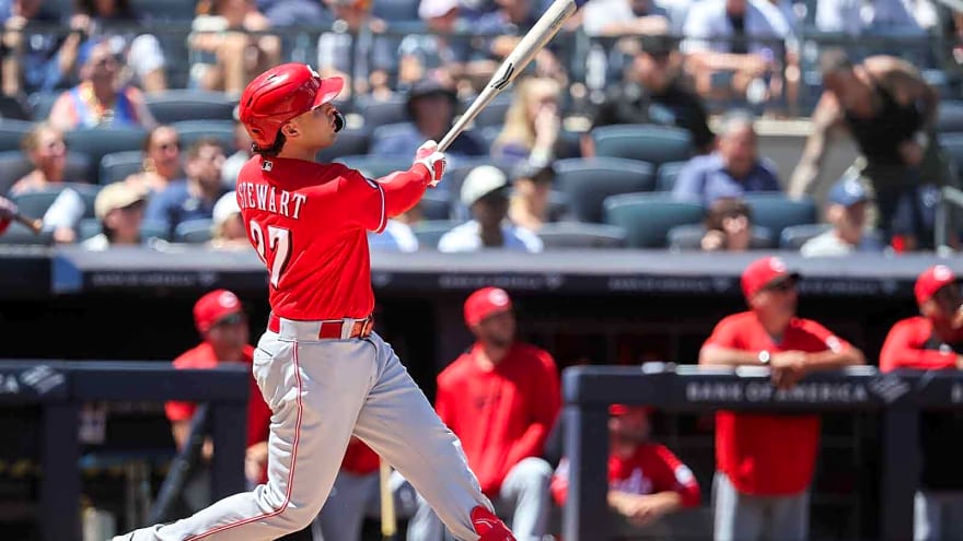 Reds’ Sal Stewart makes jaw-dropping history while embarrassing Yankees