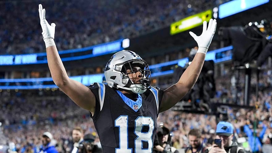 Panthers place exclusive rights free agent tenders on 2 wide receivers