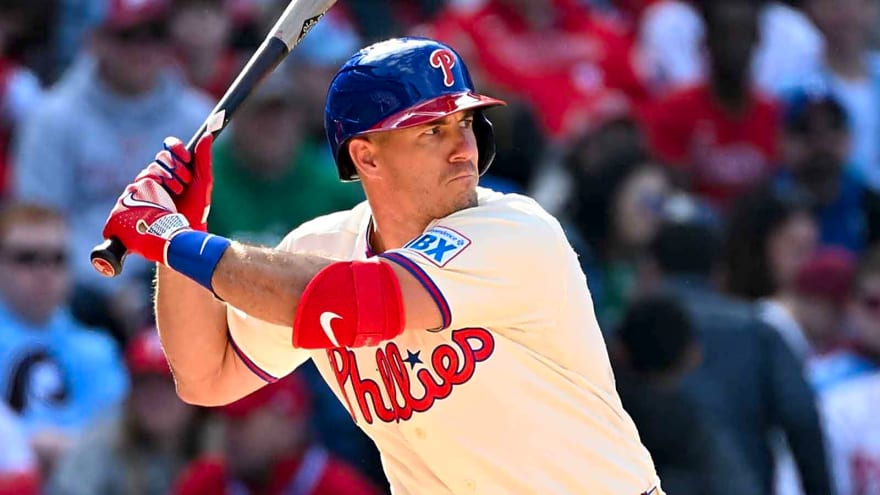 Phillies’ JT Realmuto shares worry of broken foot injury vs. Giants