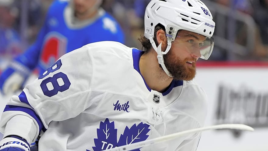 Maple Leafs’ Craig Berube has no update on William Nylander’s groin injury