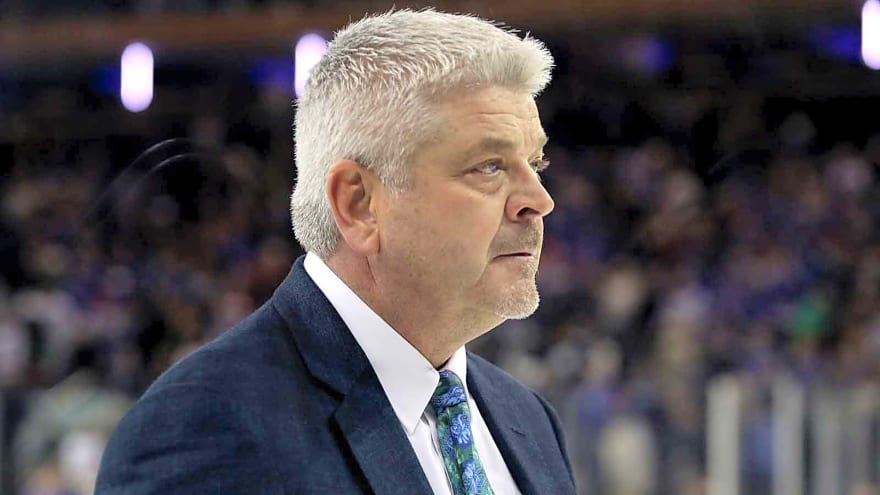 Red Wings’ Todd McLellan drops ’60 minutes’ truth bomb on Rangers win following Sabres collapse