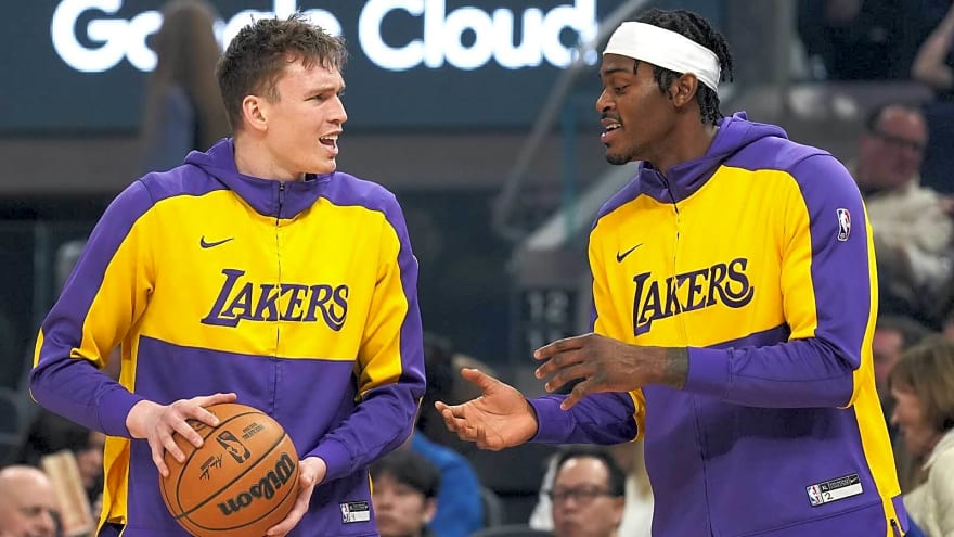 Lakers players turn Slovenia trip into unexpected bike race