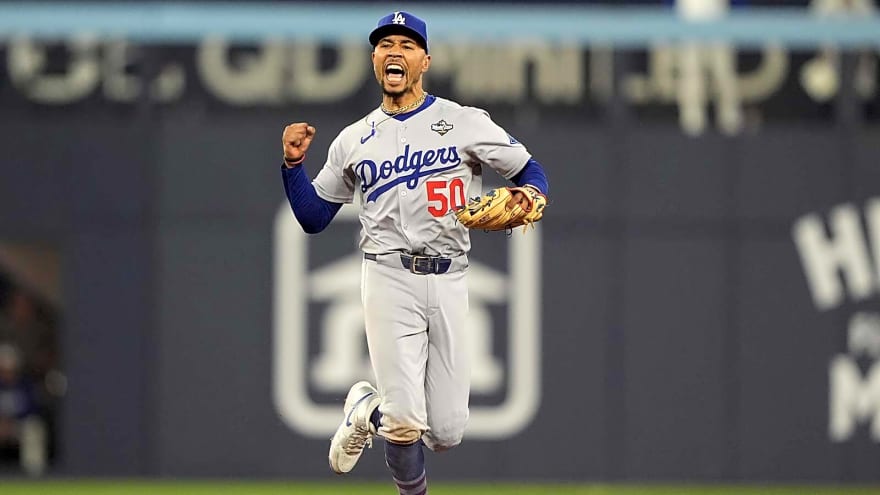 Dodgers manager Dave Roberts reveals Mookie Betts MVP expectations