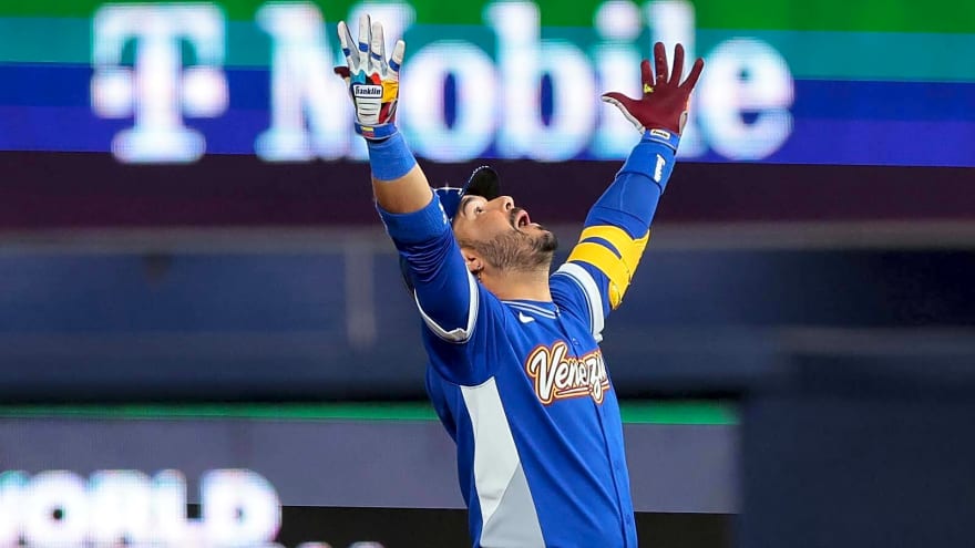 Why Reds’ Eugenio Suarez is batting 5th after returning from WBC