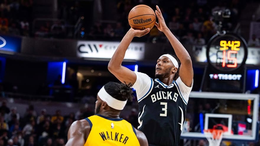 Bucks rumors: Myles Turner on trade watch after Giannis Antetokounmpo trade to Heat