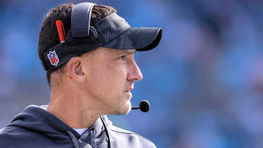 Bears must bash banged-up Matthew Stafford early and often to send him into deep freeze