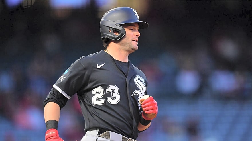 Why White Sox’s Andrew Benintendi was scratched vs. Mariners on Saturday