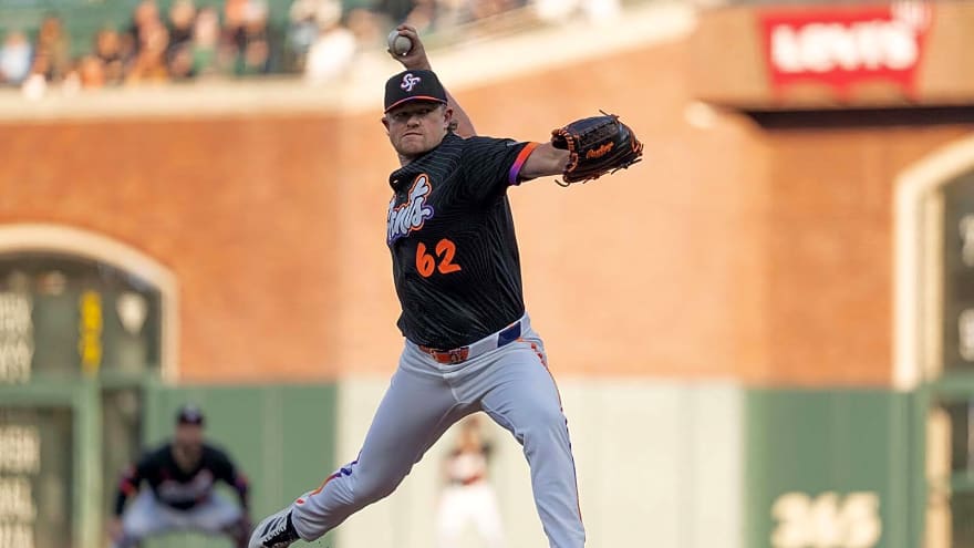 Giants’ Logan Webb ruthlessly rips own performance vs. Padres