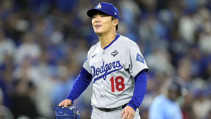 Yoshinobu Yamamoto’s World Series performance draws honest Dave Roberts take