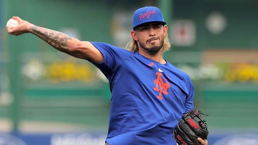 Cubs claim versatile infielder off waivers from Mets