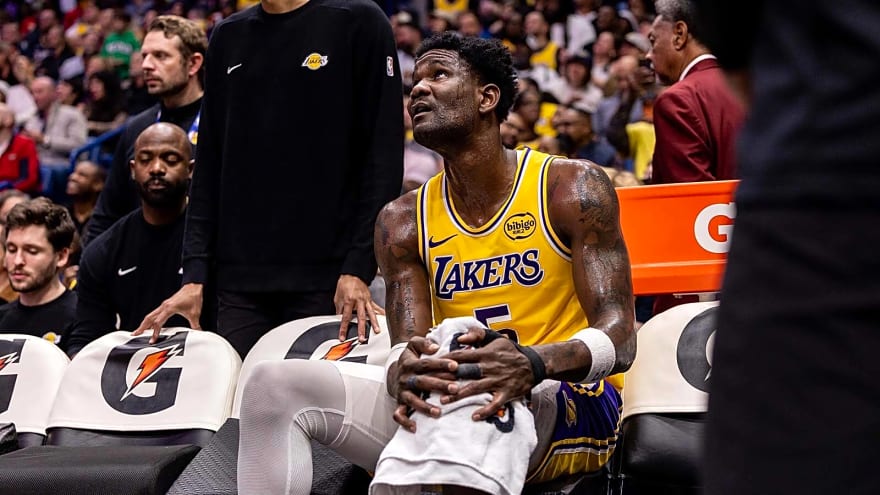 Lakers’ Deandre Ayton briefly detained for marijuana possession