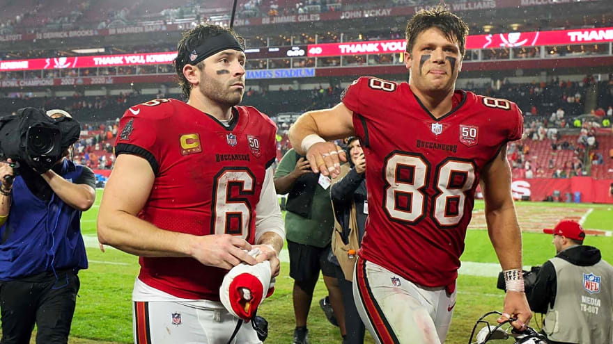 Buccaneers’ Cade Otton grabs attention with IG post amid looming free agency