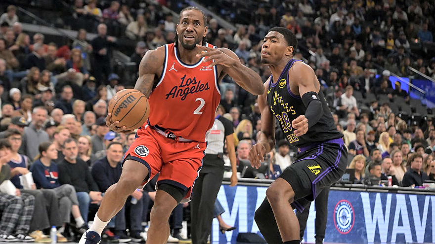 Clippers’ Kawhi Leonard’s minutes restriction had him getting antsy as LA almost choked vs. Lakers