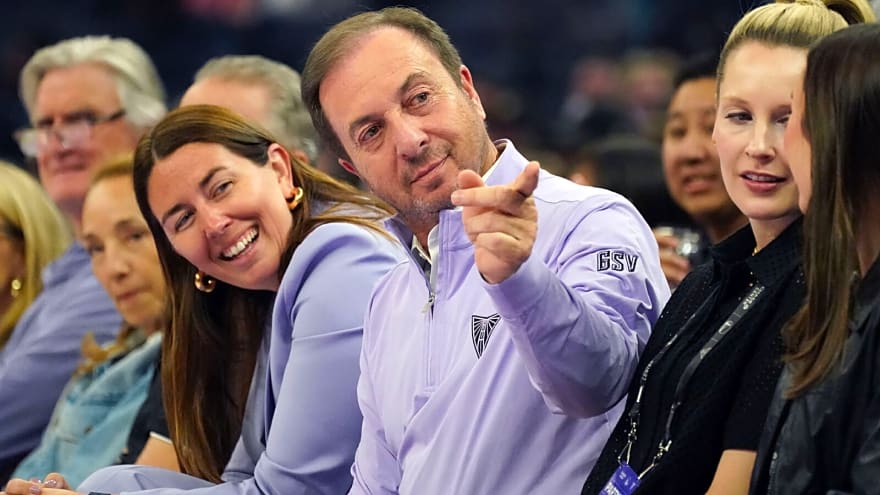 Warriors owner Joe Lacob responds to angry fans hating on boring offseason full of star failures