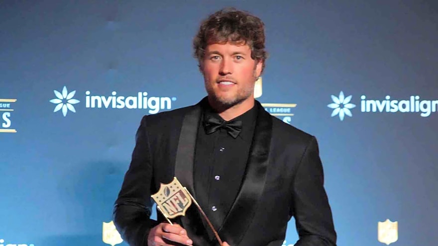 Rams’ Matthew Stafford confirms he’s playing in 2026 during MVP acceptance speech